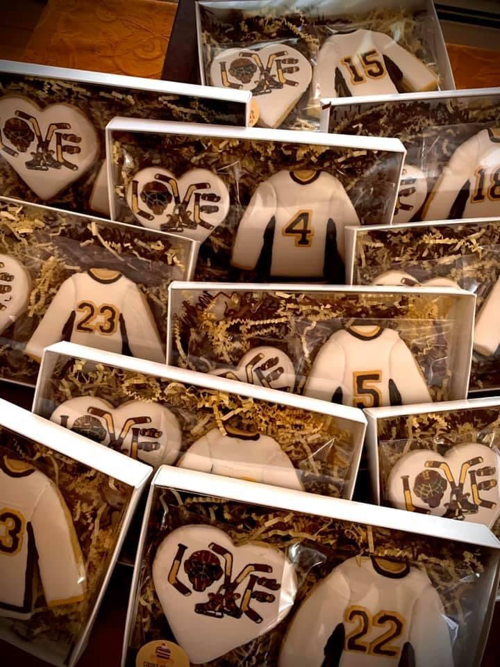Custom Cookie Sets